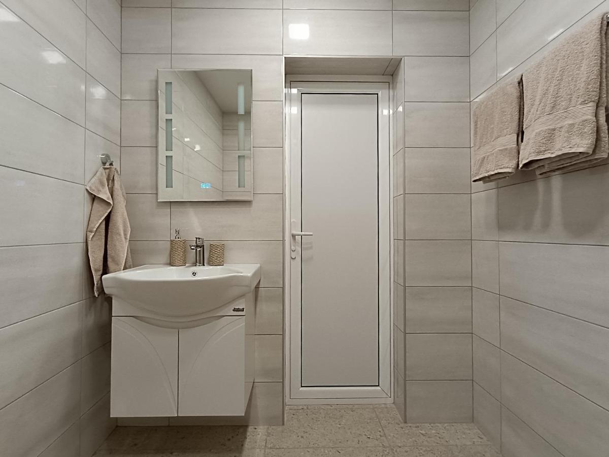 Апартамент Арките Baltjik Exteriör bild